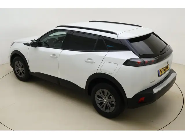 Peugeot 2008 1.2T Style 2023 Benzine 4