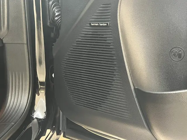 Dodge Challenger V8 Hemi R/T Shaker 2024 Benzine 27