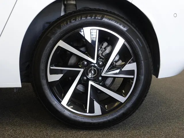 Opel Corsa 1.2 Turbo Automaat GS Line 2024 Benzine 2