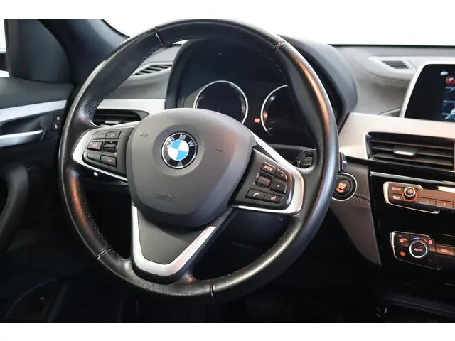 BMW X2 sDrive18i 2019 Benzine 11