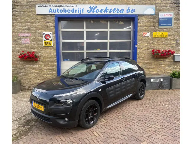 Citroën C4 Cactus 1.2 PureTech Feel 2016 Benzine 2