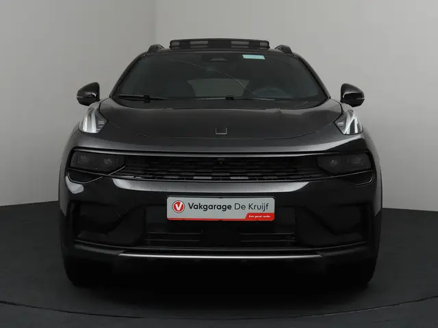 Lynk & Co 01 1.5 More 2025 Hybride Benzine 38