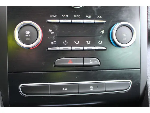 Renault Mégane Estate 1.2 TCe Limited 2018 Benzine 21