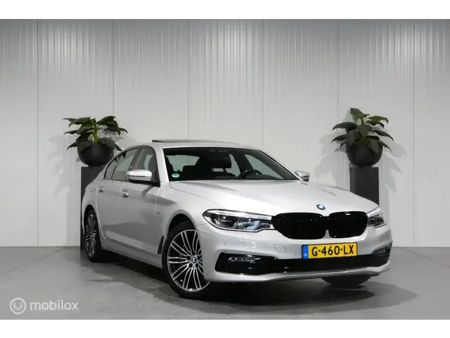 BMW 5 Serie 530i High Executive 2018 Benzine 2
