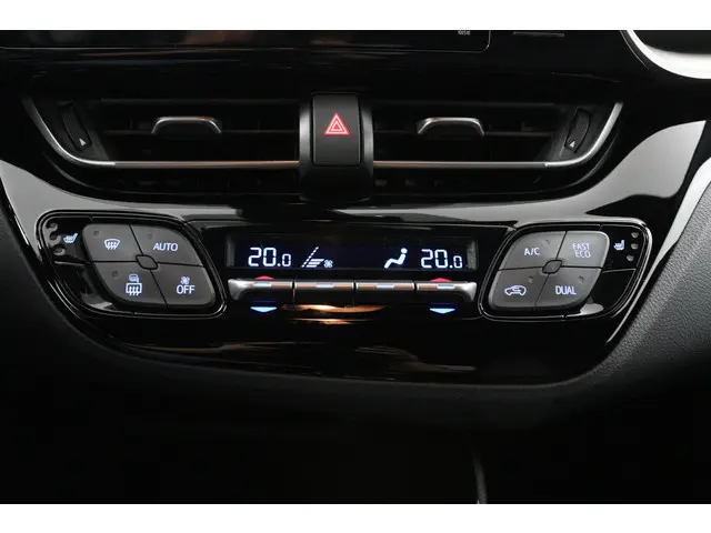 Toyota C-HR 1.8 Hybrid Active 2019 Hybride Benzine 19