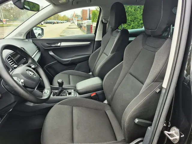 Škoda Karoq 1.0 TSI Ambition 2023 Benzine 10
