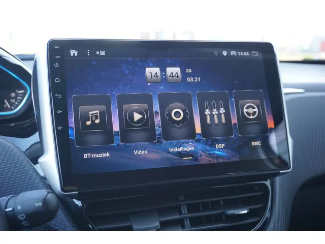 Peugeot 2008 1.2 VTi Allure 2014 Benzine 19