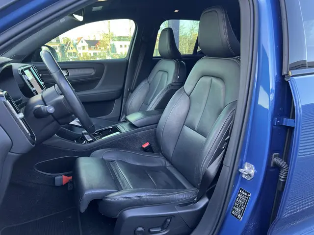 Volvo XC40 Recharge P8 AWD R-Design 2020 Elektrisch 24
