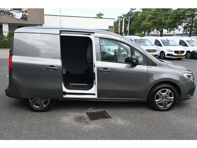 Mercedes-Benz Citan 110 CDI L1 2023 Diesel 8