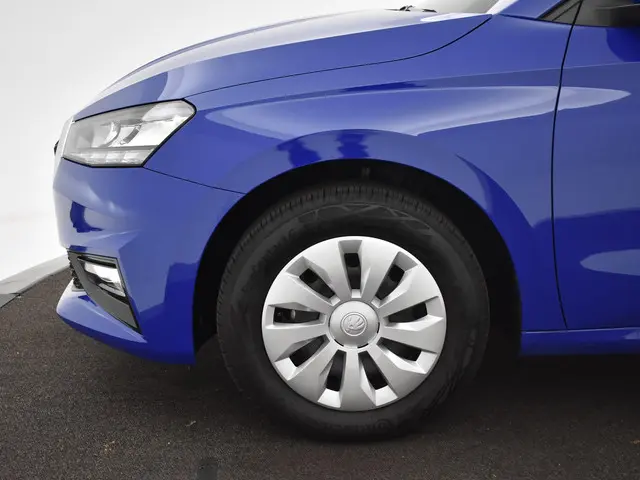 Škoda Fabia 1.0 Tsi 95pk Selection 2024 Benzine 19
