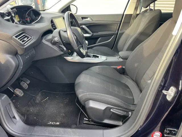 Peugeot 308 SW 1.2 PureTech Allure 2016 Benzine 4