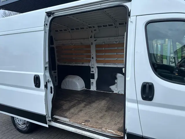 Citroën Jumper 30 2.0 BlueHDi L2H2 Economy 2018 Diesel 33