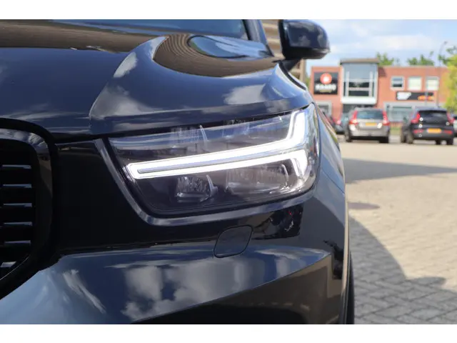 Volvo XC40 1.5 T5 Recharge R-Design 2020 Hybride Benzine 3