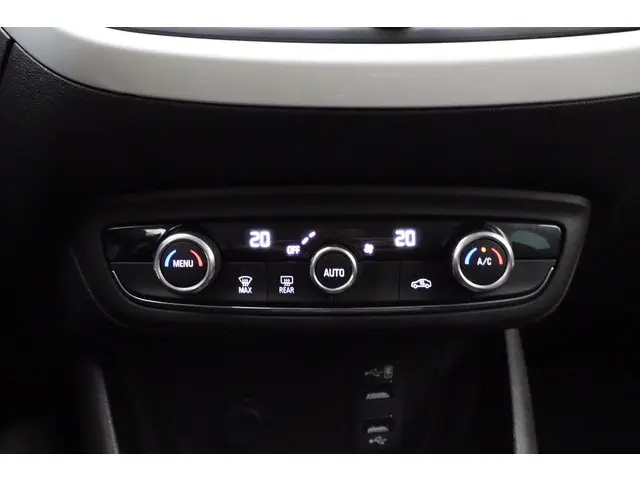 Opel Crossland X 1.2 Turbo Edition 2020 2021 Benzine 23
