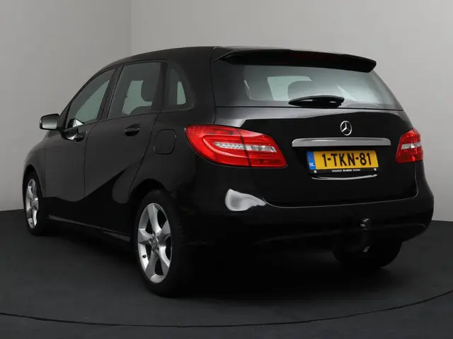 Mercedes-Benz B-Klasse 180 Ambition 2014 Benzine 27