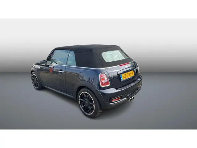 MINI Cooper S Cabrio Mini 1.6 Chili 2014 Benzine 3