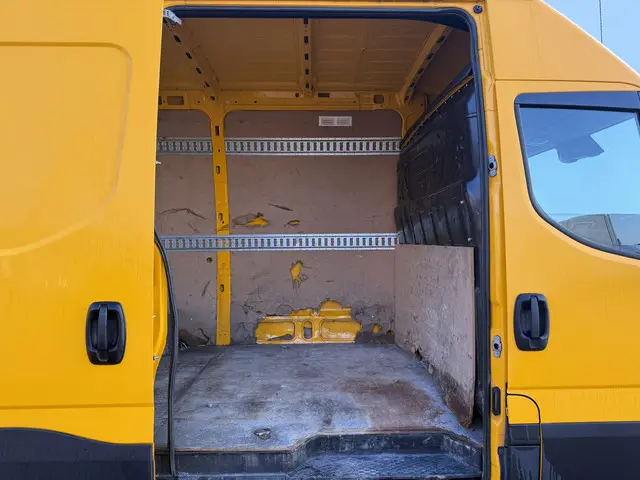Iveco Daily 35S16 2.3 2020 Diesel 10