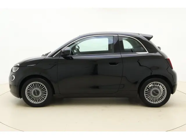 Fiat 500 3+1 Urban 24 kWh 2024 Elektrisch 5