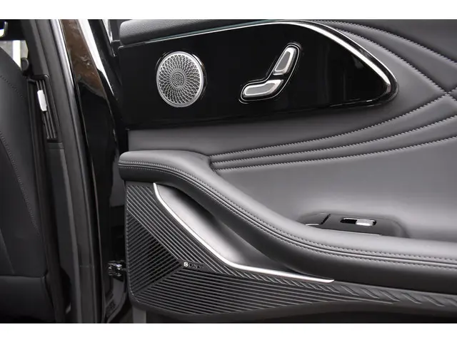 Omoda 9 SHS SHS-P Premium 2026 Hybride Benzine 7