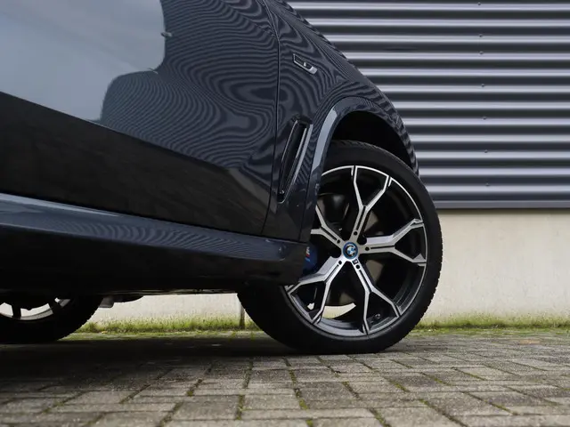 BMW X5 xDrive45e 2021 Hybride Benzine 7
