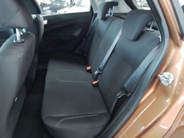 Ford Fiesta 1.0 Champion 2013 Benzine 12