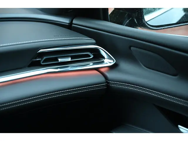 Mazda 6 6e Takumi 68.8 kWh 258pk 2025 Elektrisch 55