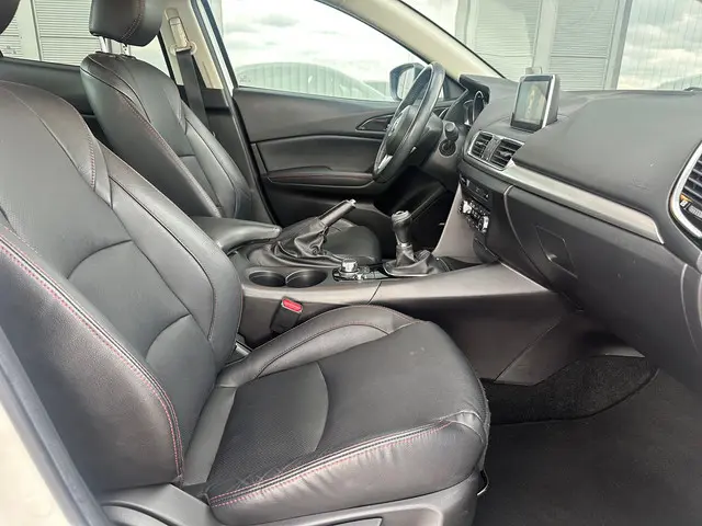 Mazda 3 2.0 GT-M // SEDAN // Leer // Navi // PDC // LED // 2016 Benzine 17
