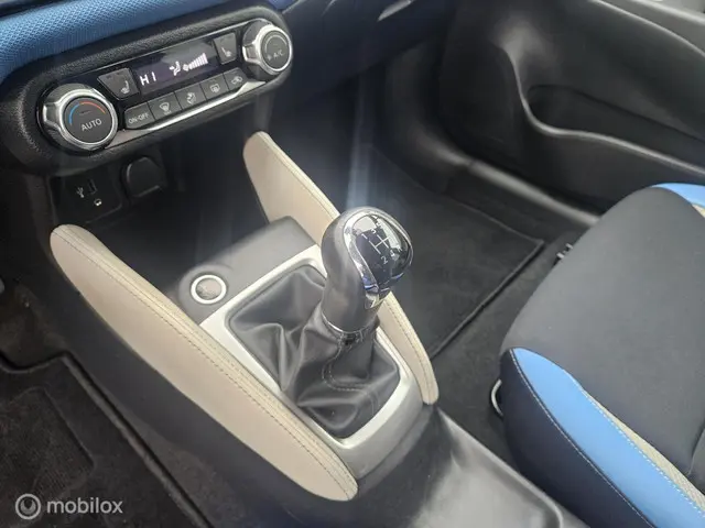 Nissan Micra 0.9 IG-T Tekna 2018 Benzine 23