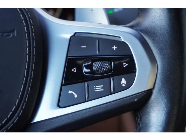 BMW 8 Serie Coupé M850i xDrive 2018 Benzine 31