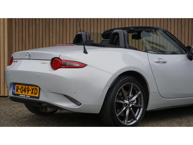 Mazda MX-5 2.0 SkyActiv-G 184PK GT-M 2019 Benzine 59