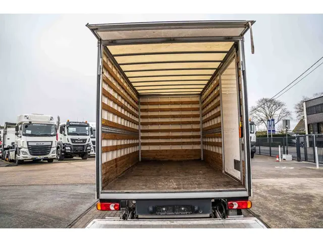 MAN TGE 3.180+D'HOLLANDIA 750 kg 2019 Diesel 5