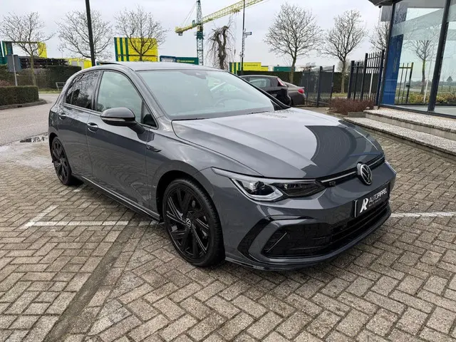 Volkswagen Golf 1.5 eTSI R-Line 2022 Benzine 13