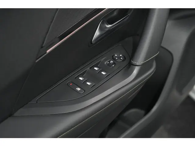 Peugeot e-2008 EV GT Pack 50 kWh 2021 Elektrisch 28