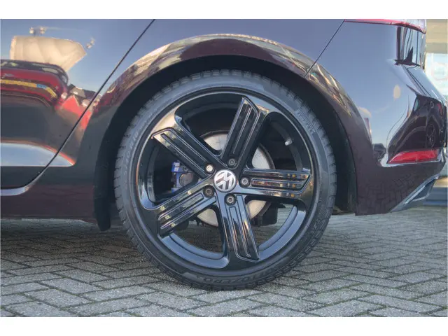 Volkswagen Golf 1.4 TSI Comfortline 2017 Benzine 38