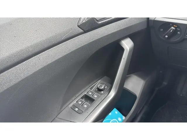 Volkswagen T-Cross 1.0 TSI R-Line 2025 Benzine 14