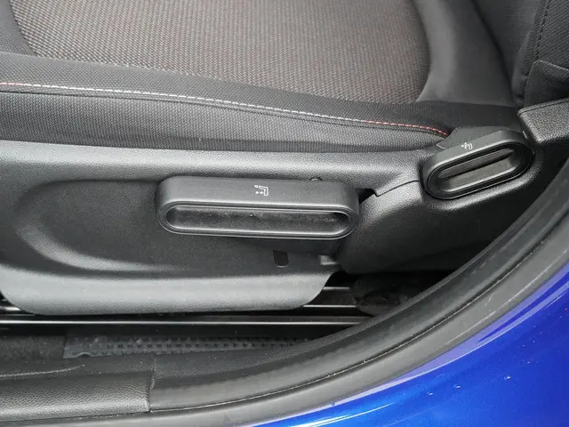 MINI 5-Deurs Cooper 2020 Benzine 23