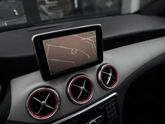 Mercedes-Benz CLA 250 Edition 1 2013 Benzine 15