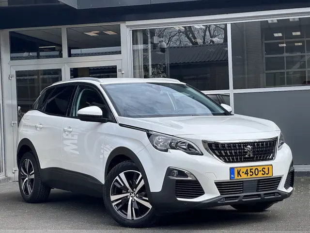 Peugeot 3008 1.2 PureTech Allure 2017 Benzine 9