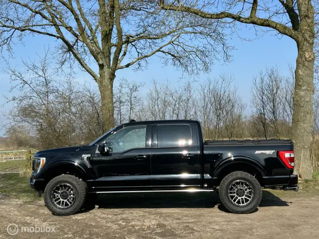 Ford F-150 USA 5.0 V8 Lariat 2022 Benzine 38