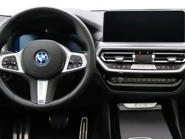 BMW iX3 Executive 80 kWh 2024 Elektrisch 31