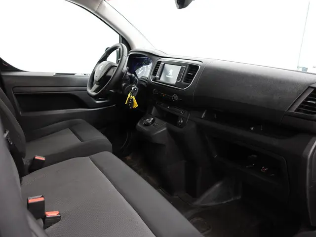 Peugeot Expert 2.0 BlueHDI 145PK L3 Automaat 2023 Diesel 38