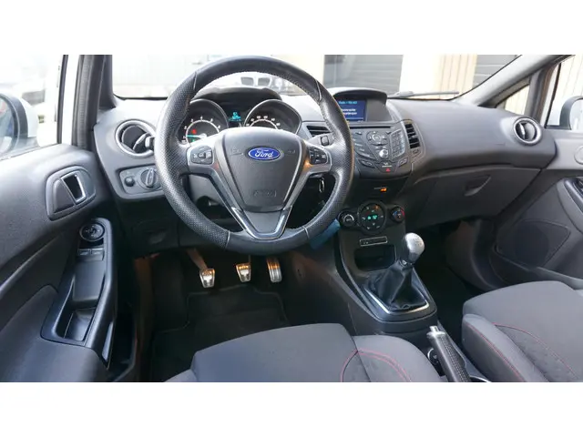 Ford Fiesta 1.0 EcoBoost 101pk ST Line 5Drs 2017 Benzine 9