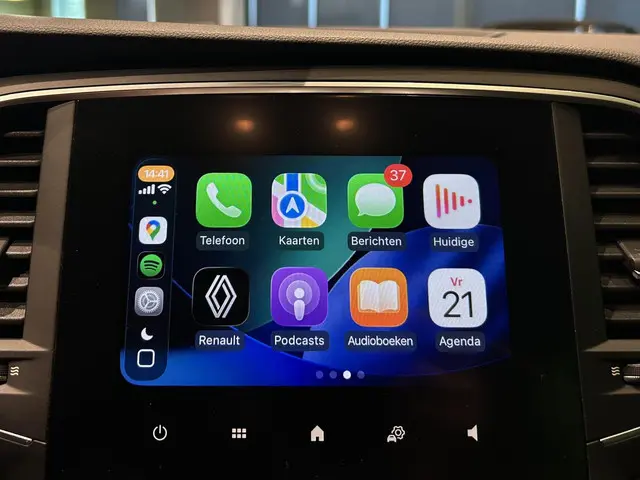 Renault Mégane Estate | 1700kg trekgewicht! | 2023 Benzine 26