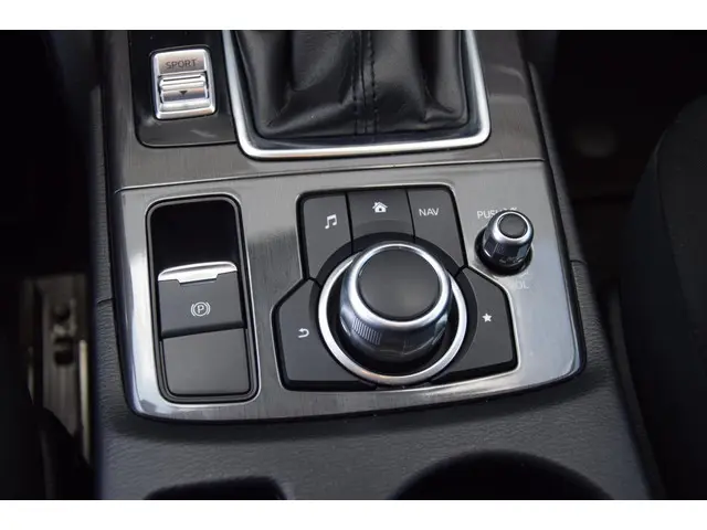 Mazda CX-5 2.5 SkyActiv-G 192 GT-M 4WD 2016 Benzine 40