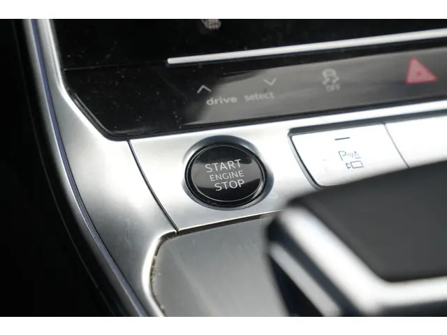 Audi A6 Avant 40 TFSI S edition 2022 Benzine 27