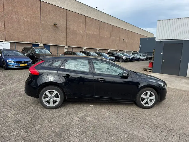 Volvo V40 1.6 T2 2014 Benzine 13