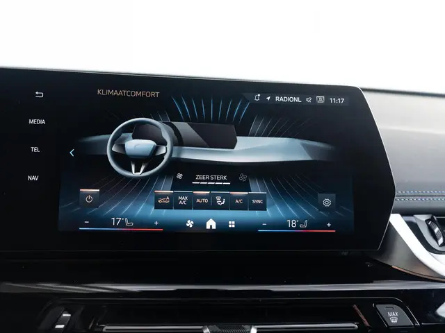 BMW X1 xDrive25e 2025 Hybride Benzine 37