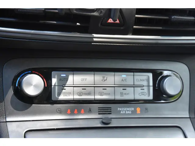 Hyundai Kona EV Comfort 64 kWh 2020 Elektrisch 15