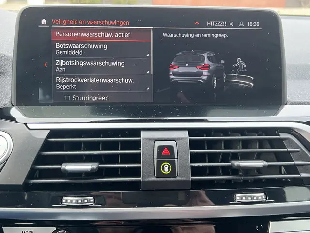 BMW X3 xDrive30e X-Line 2021 Hybride Benzine 27