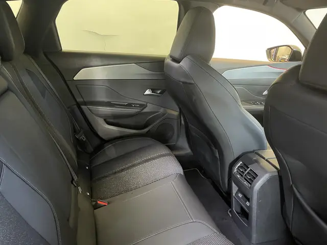 Peugeot 308 1.2 PureTech GT 2024 Benzine 12